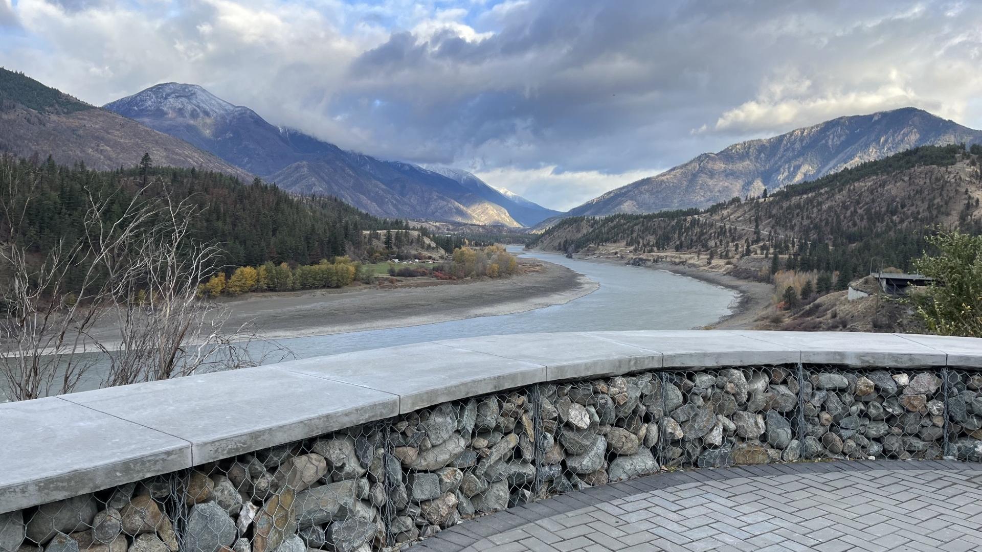 Gabion wall at Chief Cexpe'nthlEm Park